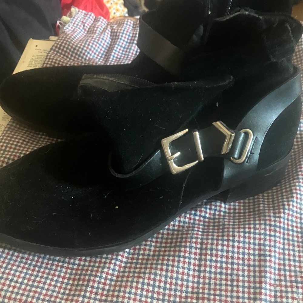 Essex Lane Black Ankle Boots with Silver Detail 6 1/2